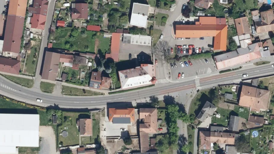 Slatiňany – obecní úřad z výšky